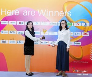 ECOLAR 50 wins a Ringier Innovation Award recognizing products with outstanding innovation and market influence.